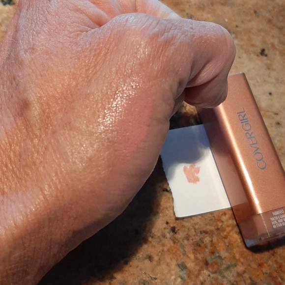 Cover Girl #245  Honeyed Bloom lipstick sold on title - Picture 2 of 4